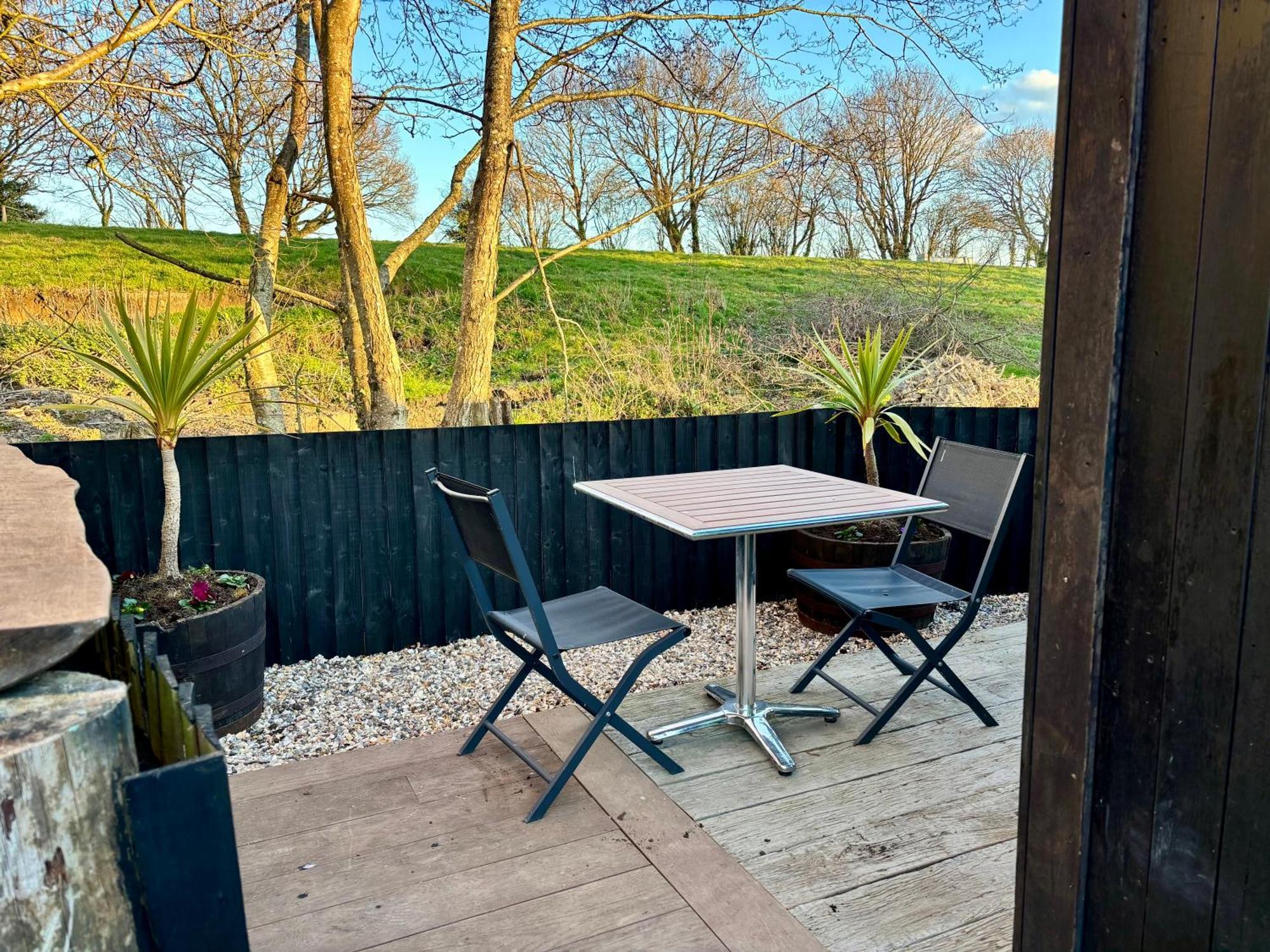 Apartamento Hideaway Lytchett Matravers Exterior foto